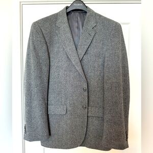 Men’s Jos. A. Bank Reserve Wool Blazer in Grey. Size 42R.